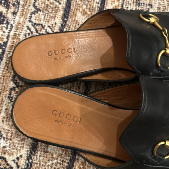 Gucci Princetown Leather Mules - Picture 2 of 4